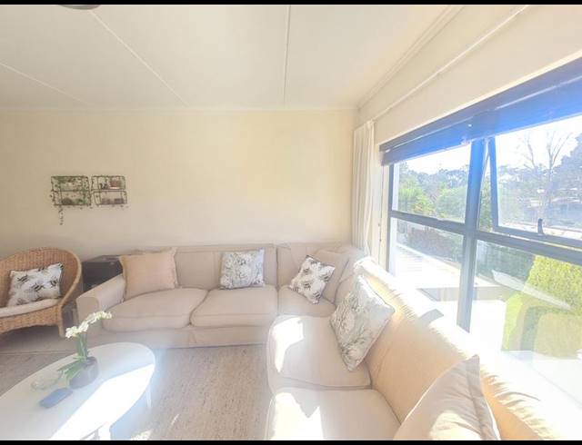 2 BEDROOM PROPERTY TO RENT IN DE VELDE